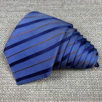 Gravata masculina Kiton Napoli 7 sete dobras listrada azul 100% seda 60 x 3 3/4" Itália - Imagem 1 de 4