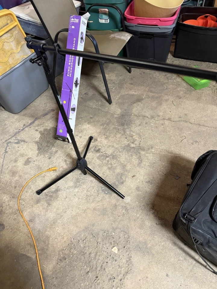 On-Stage Stands MS7701B Euro Boom Tripod Microphone Stand - Image 1 of 1