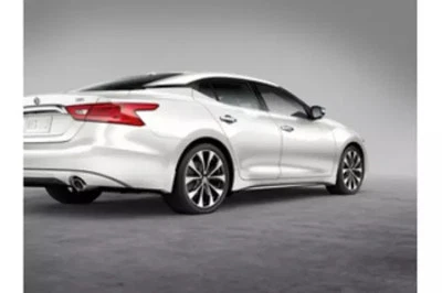 Moldura de panel basculante original Nissan T99G2-4RA1A Foto 1 de 2