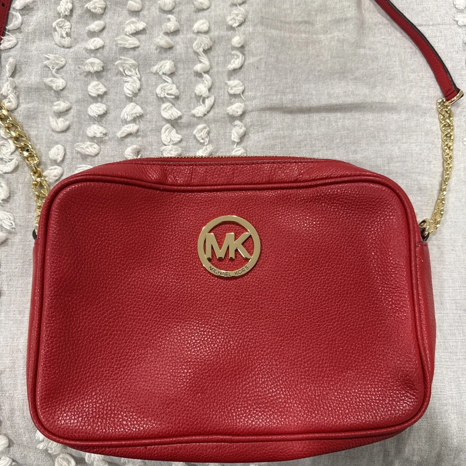 michael kors handbag - Image 1 of 4