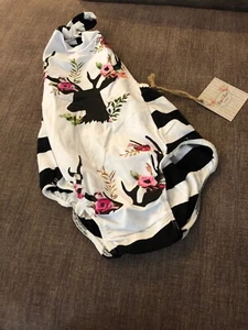 Nuevo mono bebé con estampado de ciervos y flores para niña de 24 meses - Imagen 1 de 6