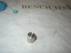 Pioneer Model SX-9000 Stereo Receiver  Mic Level  Knob - Picture 1 of 3