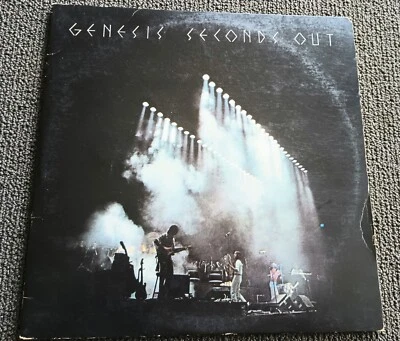 GENESIS SECONDS "OUT" DOUBLE LIVE VINYL LP/1977 1ST PRESSING ATLANTIC SD 2-9002 - Image 1 of 4