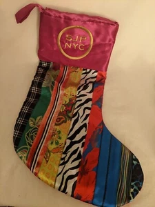 Medias de Navidad Sarah Jessica Parker SJP NYC Rosa Raras  - Imagen 1 de 6