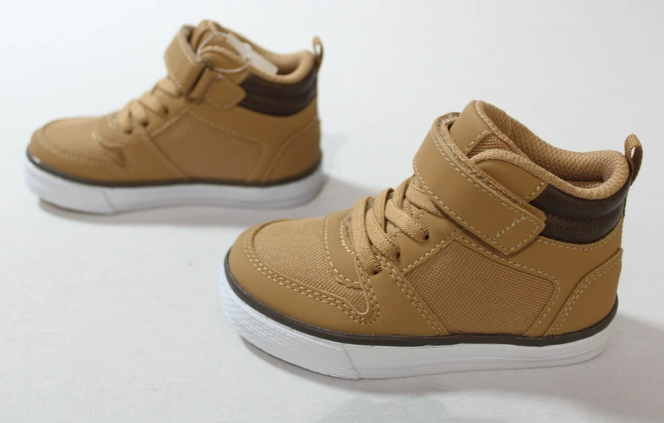 Zapatillas altas con puño en contraste The Children's Place para niños pequeños AC2 tostadas EE. UU.:7  Foto 1 de 4