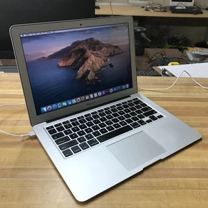Apple MacBook Air A1466 13" principios de 2015 i5 1,6 GHz 8 GB RAM 128 GB SSD OS Catalina - Imagen 1 de 10