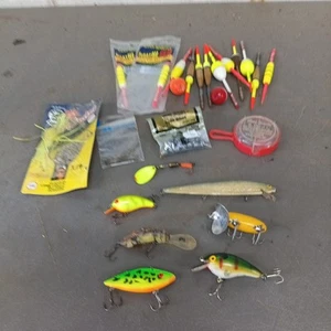 Lote de aparejos de pesca diversos - Imagen 1 de 5