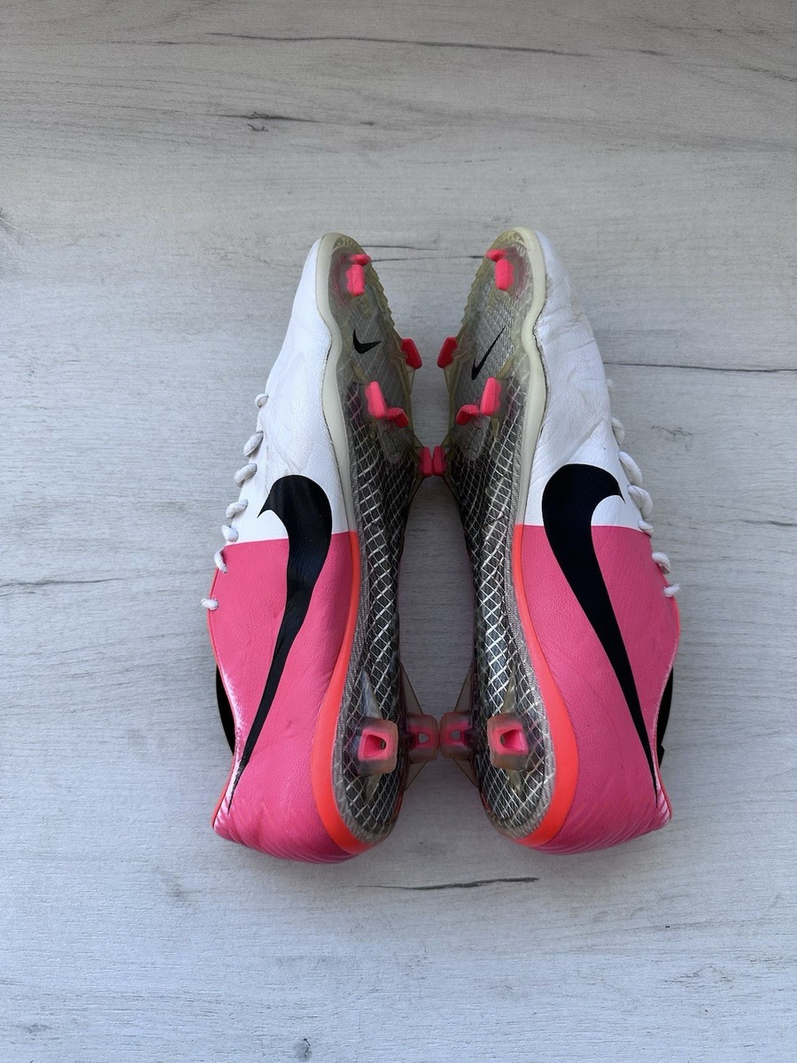Nike Mercurial Vapor Viii Fg In Men's Soccer Shoes & Cleats Nike Mercurial Vapor Viii Fg In Men's Soccer Shoes & Cleats