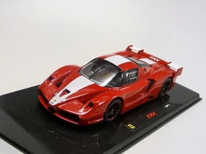 Ferrari FXX rot Hot Wheels Elite N5605 Neu in OVP 1/43 - Bild 1 von 4
