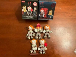 Funko Mystery Minis IT - PENNYWISE FYE CONJUNTO EXCLUSIVO DE 5 - IT Capítulo 1 y 2 - Imagen 1 de 2