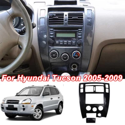 Panel de control del tablero de instrumentos de consola central de fibra de carbono para Hyundai Tucson 2005-2009 Foto 1 de 4