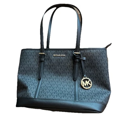 Nuevo Bolso de Viaje Michael Kors Jet Set Pequeño Top con Cremallera Logo Negro Nuevo con Etiquetas Foto 1 de 4