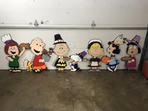 PEANUT PEOPLE THANKSGIVING Wood Outdoor Lawn Yard Art Sign, Set Of 8, Charlie - Picture 1 of 7