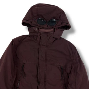 C.P. Company Burgundy Nycra Goggle Jacket - Bild 1 von 4