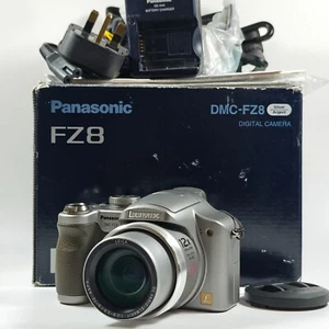 Panasonic LUMIX DMC-FZ8 Digital Camera 7.2MP 12x Zoom Silver, Charger, Boxed - Picture 1 of 21