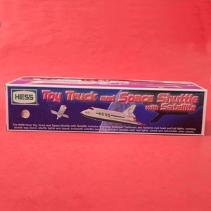1999 COLLECTIBLE HESS TOY TRUCK & SPACE SHUTTLE WITH SATELLITE  NIB!   LF - Picture 1 of 4
