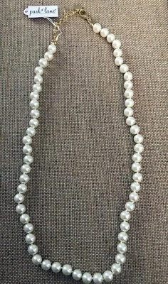 Park Lane "HEIRESS" NECKLACE - Classy White Glass Pearls 20 + 3" - Elegant & NEW - Image 1 of 2