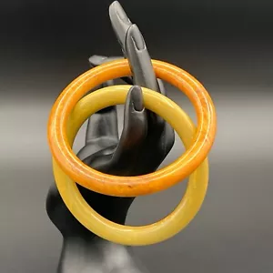 Vintage MCM Marbled Bakelite Bangle Bracelet Set Butterscotch & Pale Moss Green - Picture 1 of 11