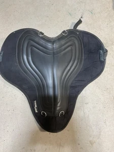 Thin Line Bareback Pad for Equestrians - Picture 1 of 18