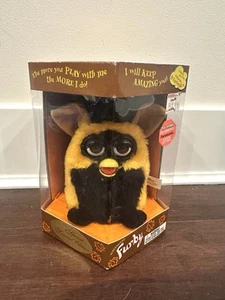 Vintage FURBY 1999 Halloween Witch Autumn SEALED Special Edition w/Brown Eyes - Picture 1 of 6