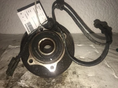 Buje de rueda delantero usado se adapta a: Chrysler Pacifica 2004 delantero grado A Foto 1 de 4