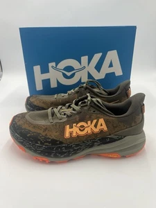 Hoka One SPEEDGOAT 6 Para hombres NUEVA Zapatilla para Correr Verde Oliva Talla 9 2E Ancha AQL - Imagen 1 de 8