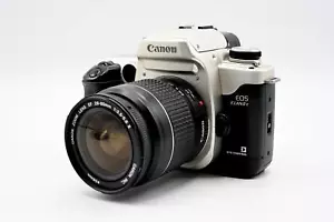 Canon ELAN IIe or EOS 55 Eye Control w/ optional 28-80mm EF Auto Focus Zoom Lens - Picture 1 of 17