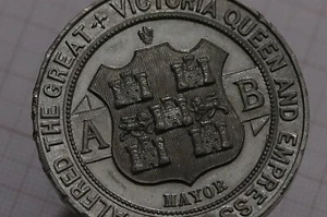 🧭 🇬🇧 UK GB RARE BHM UNLISTED 1897 WINCHESTER MILLENIUM MEDAL aUNC 45mm B78 - Bild 1 von 4