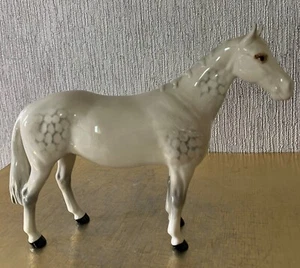 BESWICK PFERD PONY DAS JÄGERPFERD GRAU GLANZ MODELL Nr. 1484 TOP (a) - Bild 1 von 8