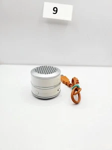 Mini Altavoz Pop-Up Portátil Recargable iHome - Blanco - iHM61 ¡Probado/Funcionando! - Imagen 1 de 6