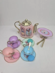 Disney Store Prinzessin Animatoren Tee Party Spielset Kunststoff 19 Teile - Bild 1 von 11