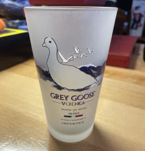 Grey Goose Vodka Pint Frosted Drinking Glass - Picture 1 of 7