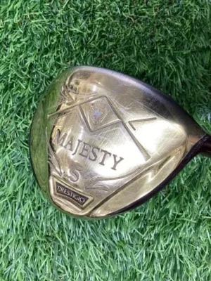 2018 MARUMAN MAJESTY Prestigio 10 5W 19deg R-flex Fairway Wood Golf Club J278 - Image 1 of 4