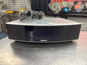 Gebrauchte Bose Wave Music System IV FÜR ERSATZTEILE CD FUNKTIONIERT NICHT OHNE FERNBEDIENUNG (QUC025050) - Bild 1 von 1