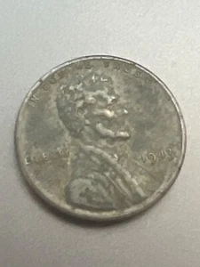 1943 Lincoln Wheat Penny Steel Coin US Currency Collector No Mint Mark - Picture 1 of 3