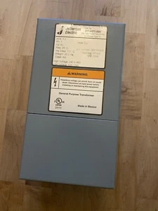 Jefferson Electric 411-0071-000 Trasformatore 1KVA Pri:240x480 Sec:120/240 NEMA 3R - Foto 1 di 5