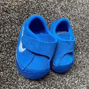 Baby Boys Blue Nike Booties UK Size 1.5 Worn Once - Picture 1 of 3