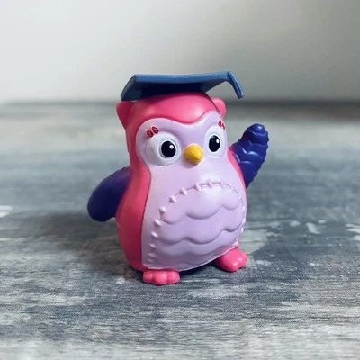 Disney Jr. Doc Mcstuffins PROFESSOR HOOTSBURG Pvc 3" Figure Cake Topper Series 8 - Image 1 of 4