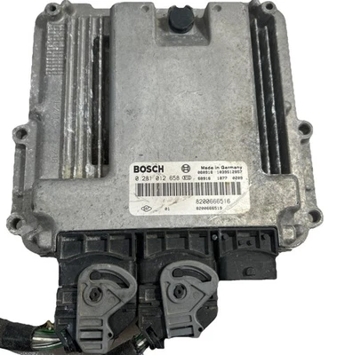 ECU CENTRALINA MOTORE Opel Vivaro Renault 0281012658 8200666516 8200666519 - Immagine 1 di 2