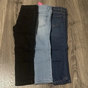 NEW Girls Size 4 Jeans 3 Pairs Adjustable Waist Skinny Pants Jeggings - Picture 1 of 6