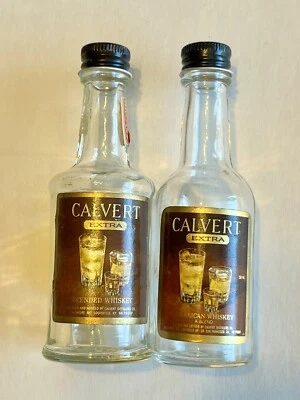 Botellas miniatura vintage de whisky Calvert extra mezcladas 50 ml - Juego de 2 Foto 1 de 4