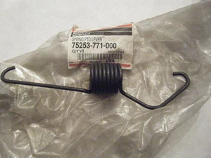 NEW HONDA LEVER SPRING 75253-771-000 - Picture 1 of 1