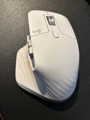 Logitech MX Master 3S Ergonomic Wireless Mouse (no Dongle, No Wire) Pale White - Image 1 of 3