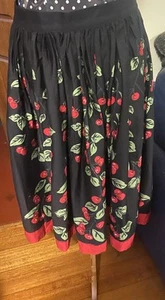Pinup Couture Skirt Large - Picture 1 of 12