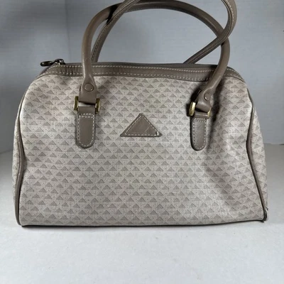 Bolso de Mano Liz Claiborne Vintage Bronceado Triángulo Logo Cuero/Lona Recubierta Cartera Años 80 Foto 1 de 4