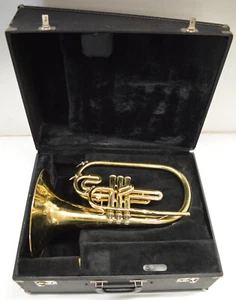 USED BLESSING M400 MARCHING FRENCH HORN WITH CASE, KEY OF F - Picture 1 of 18