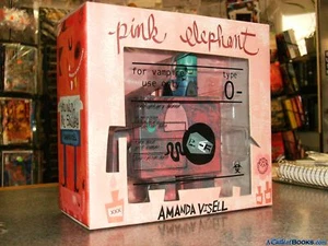 Pink Elephant Vampire Edition Vinyl Figure (w/bonus Drunky McSkunky) mk-004 - Picture 1 of 4