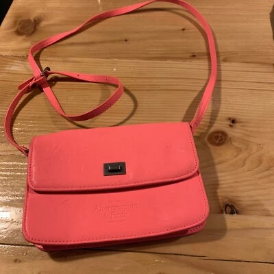 Bolso Bandolera Para Mujer Abercrombie & Fitch Rosa RARO Foto 1 de 4