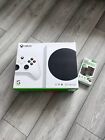 Microsoft Xbox Series S 512GB  Game Console-White & Battery Pack. (6 Month Old)