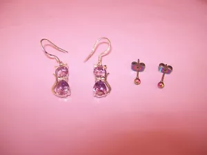 Earrings - Dangle Cat - Stud Ball Multi-coloured/Rainbow - Picture 1 of 3